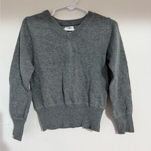 H&M Gray Knit V-Neck Top